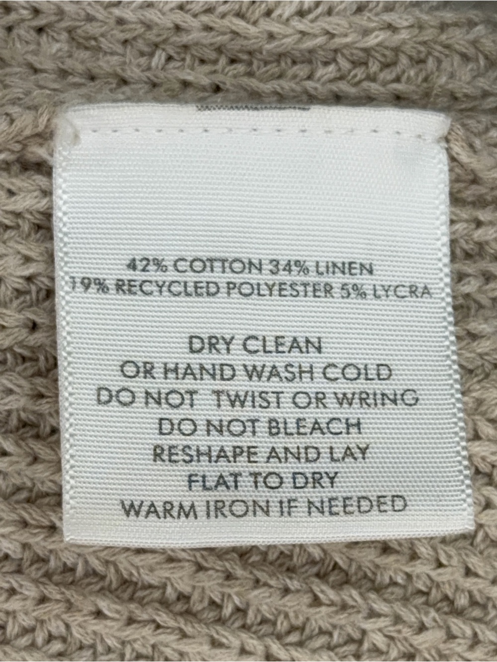 Sleeveless Ribbed V-Neck Button Vest - Picture 11 of 11